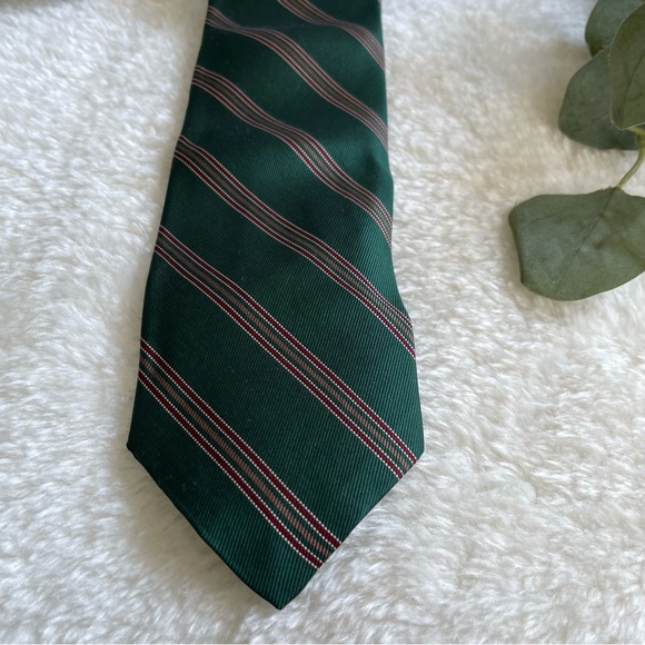 Robert Talbott Dark Green Diagonal Striped Neck Tie - Picture 7 of 10